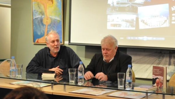 Gustavo Monesterolo y Gustavo Vera, durante la presentación del libro “La amistad no se negocia”.