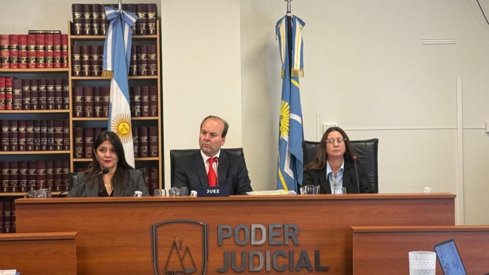 El tribunal que dictaminó el veredicto.
