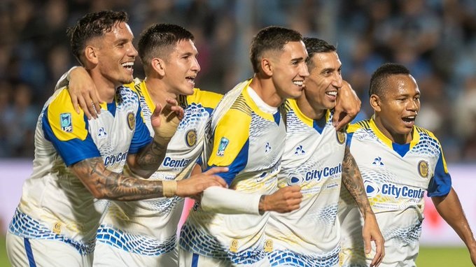 El Canalla pasó a River en la Zona B con su triunfo como visitante ante Estudiantes (RC) por 2-1.