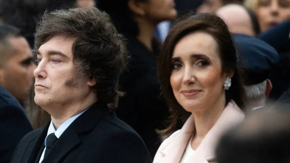 Javier Milei rompió el silencio y expuso la fractura irreversible en la cúpula del poder.