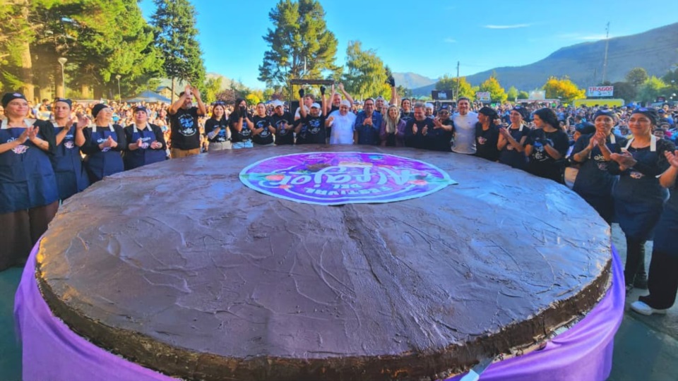 Notable éxito tuvo el Festival del Alfajor en Lago Puelo.