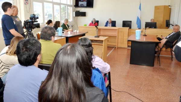 Última audiencia en Esquel.