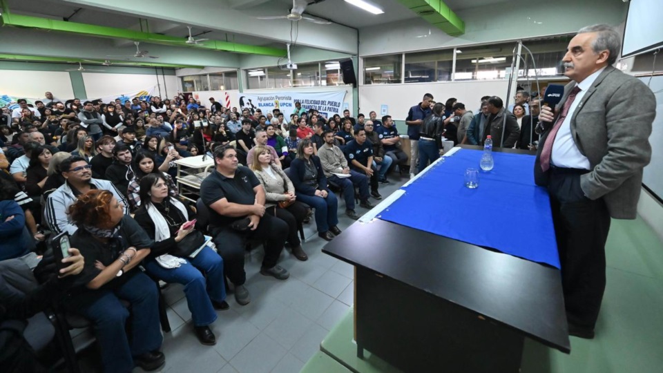 Moreno ante el público asistente.