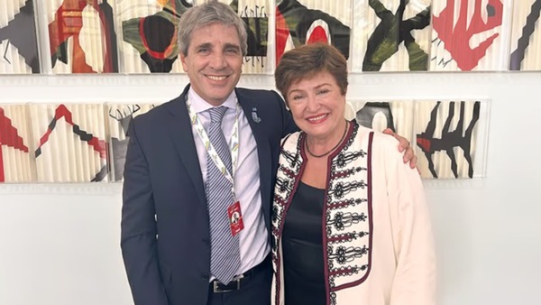 Luis Caputo y Kristalina Georgieva.