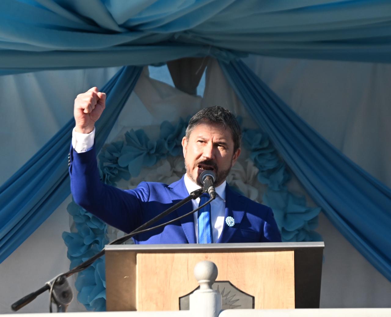 Merino en su discurso en el acto del 25 de Mayo.