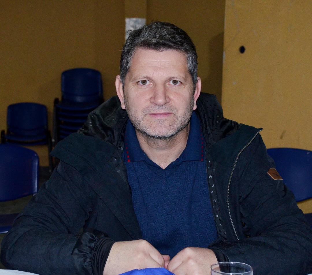 El intendente de Gualjaina, Marcelo Limarieri.