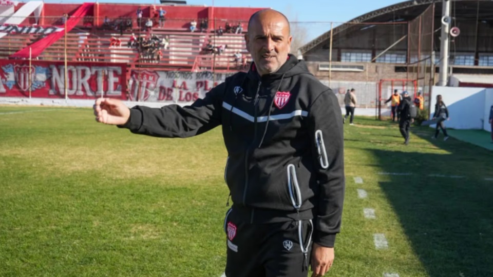 Corrales llega desde San Martín de Mendoza, adonde había llegado en mayo de 2025.
