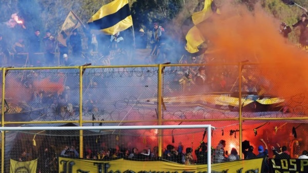 La hinchada aurinegra: La Incomparable.