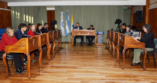 Se viene un lunes agitado en el Concejo de Esquel.