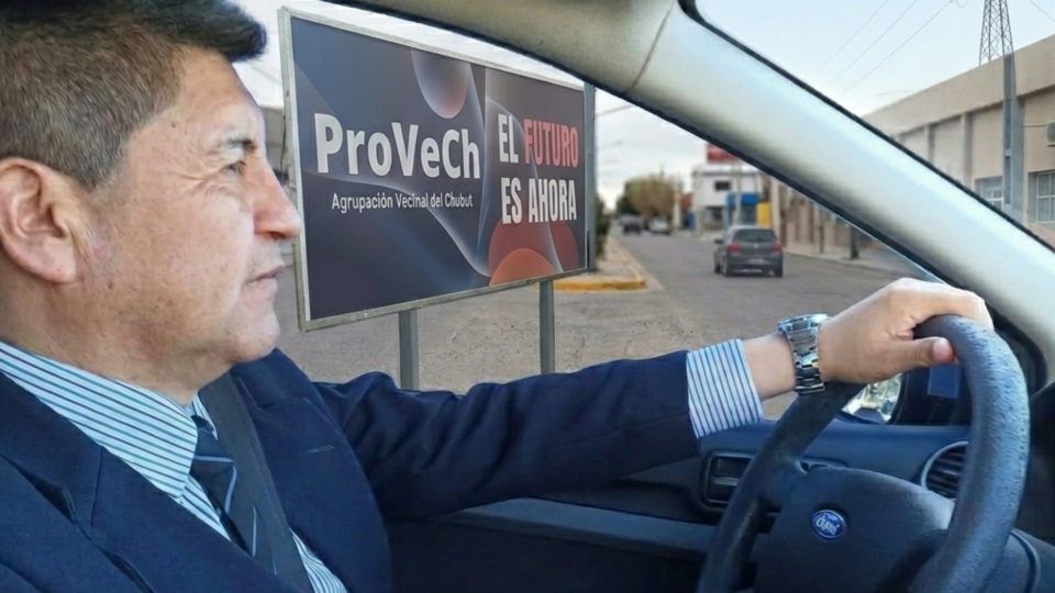 Daniel Silva maneja y piensa en el relanzamiento del Provech.