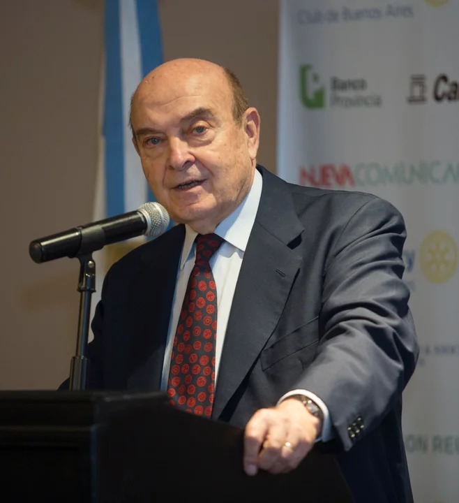 Domingo Cavallo cree que liberar el cepo apuntala la recuperación. Agencia Noticias Argentinas / Daniel Vides.