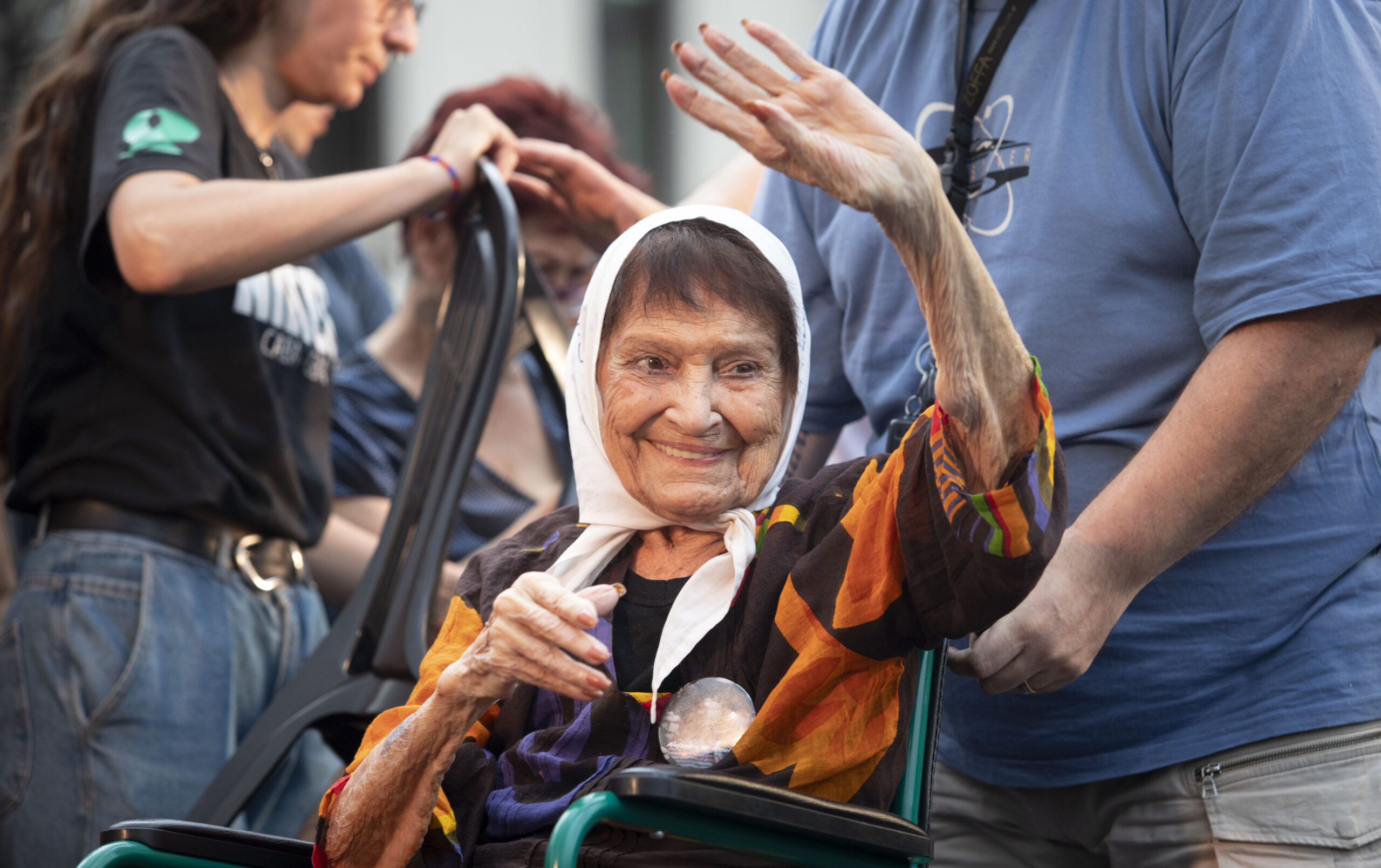 Taty Almeida, representante de Madres de Plaza de Mayo (línea fundadora).