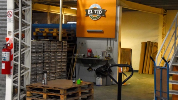 El golpe comando se realizó en el puesto de ventas El Tío. (Fotos: Sergio Esparza)