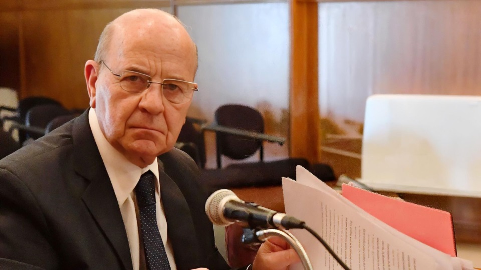 Lens cuestionó la iniciativa del máximo tribunal chubutense. 