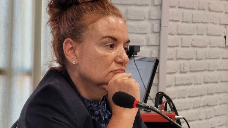 Florencia Gómez, fiscal. 