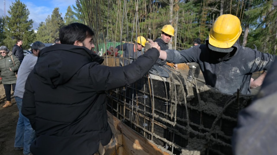 Recorrida por una de las obras.