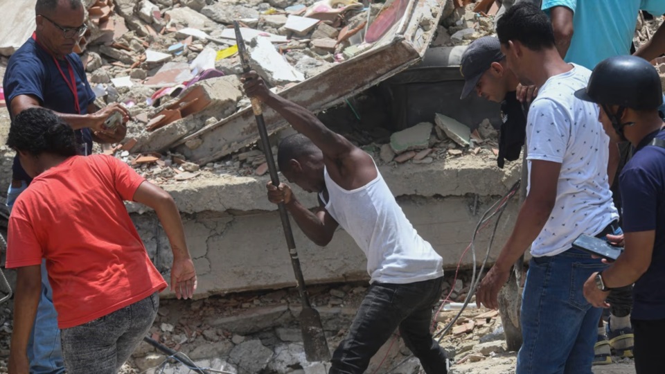 Desesperación y pérdidas en La Guaira. Foto: Agencia NA (Xinhua).