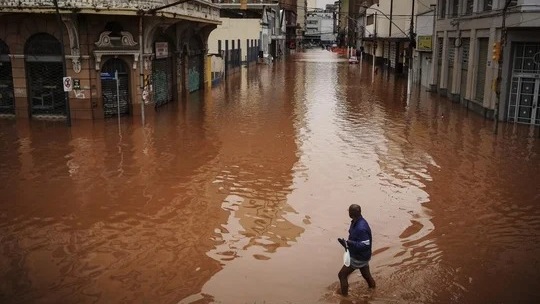 Las lluvias extremas en Brasil provocaron inundaciones no hace mucho tiempo. Fotografía: Agencia NA (Redes)