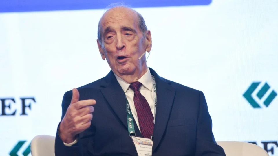 "Tenemos una oportunidad espectacular. Pero Argentina tuvo muchas veces oportunidades que desperdició”.