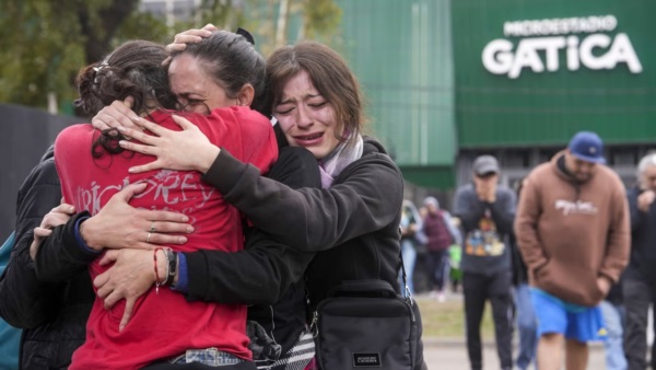 El gobierno de la Provincia garantizó que trabajará junto al municipio y a la familia para que todos los fanáticos puedan darle el último adiós. 