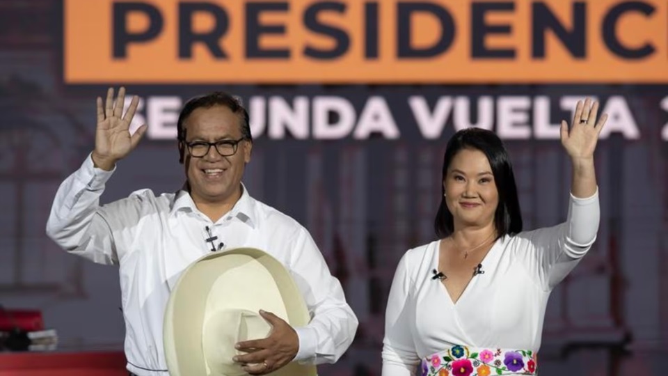 Roberto Sánchez y Keiko Fujimori. Fotografía: Agencia Noticias Argentinas/Xinhua.