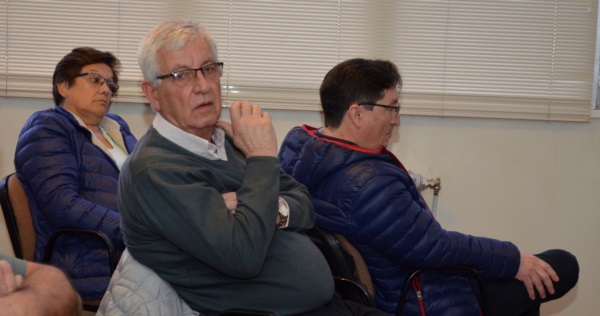 Acusados. El contador Vernengo, en primer plano. Detrás, Warrel y Moraga.