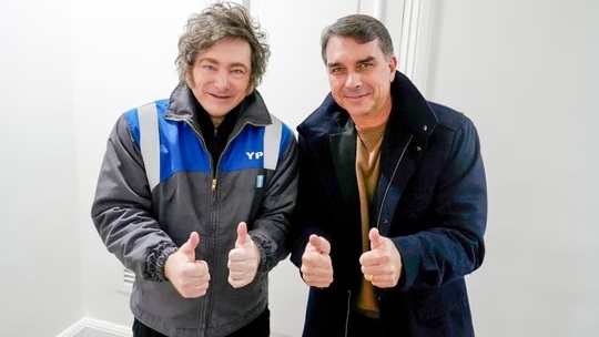 El presidente Javier Milei y Flavio Bolsonaro. Foto: Agencia Noticias Argentinas/ Presidencia.