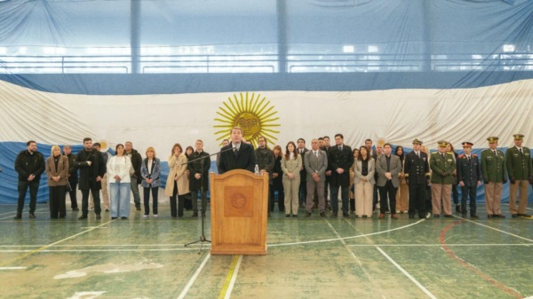 Damián Biss destacó el aporte para la reconstrucción del país.