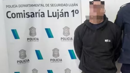 El acusado fue detenido cuando se refugiaba en la casa de su madre. Foto: Agencia NA (policía)