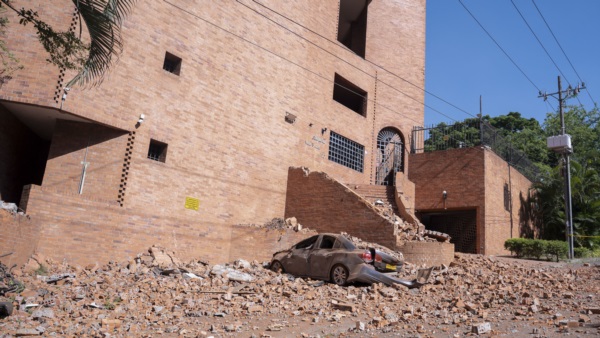Al menos 11 personas fallecieron producto del sismo.