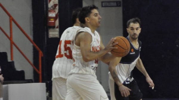 Francisco Torres fue la figura del Globo con 27 puntos. Fotos: Toros Fotografías.