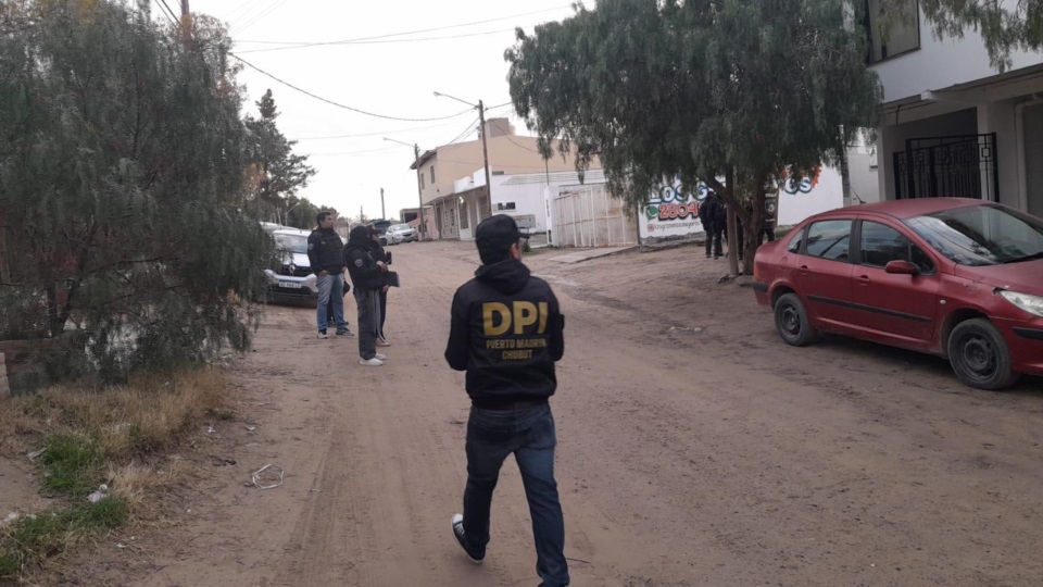 Uno de los allanamientos en Puerto Madryn.
