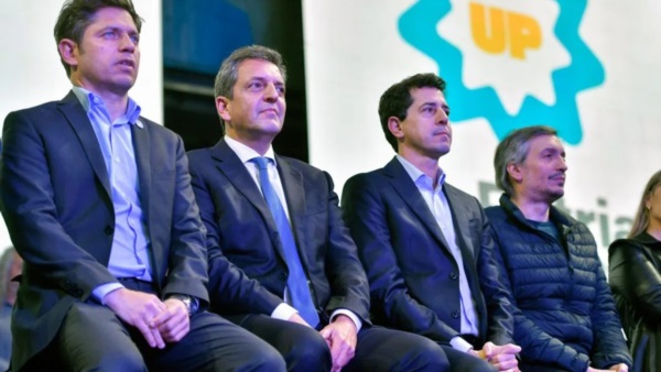 Axel Kicillof, Sergio Massa, Eduardo "Wado" De Pedro, Máximo Kirchner. Foto: Agencia NA.