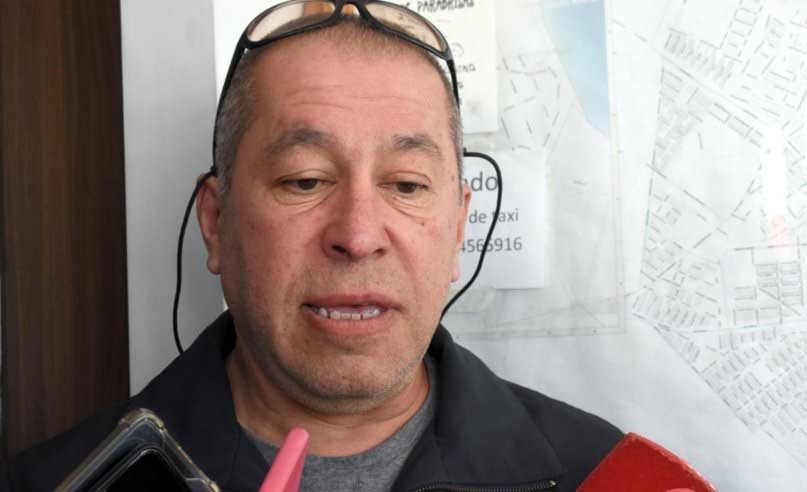 Edgard Sandanella, integrantes de la Asociación de Propietarios de Taxis.