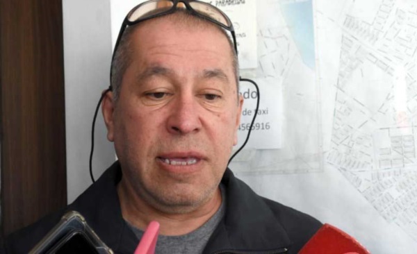 Edgard Sandanella, integrantes de la Asociación de Propietarios de Taxis.