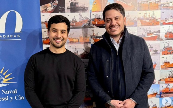 Pereira, director de Puertos, junto a su cuñado Brandán.