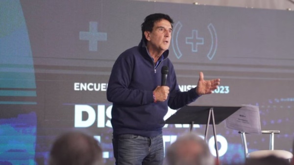 "Tenemos superávit fiscal, seca monetaria y prácticamente estabilidad cambiaria forzada; no es libre el mercado”