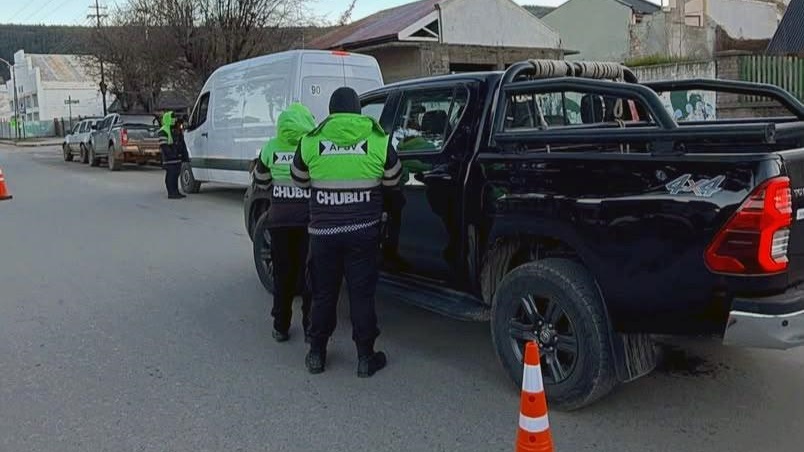 Se retiraron a 32 conductores de la vía pública.