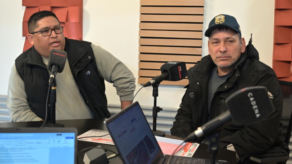 Los suboficiales Mayor Héctor Amaya y José Downie |  Fotografía Sergio Esparza / Diario Jornada