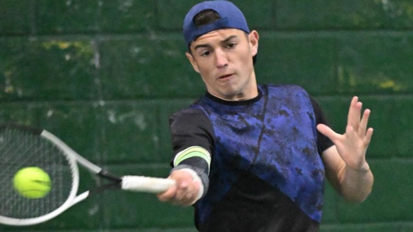 Bautista Bonino (Rosario) medirá al madrynense Gabriel Mamani.