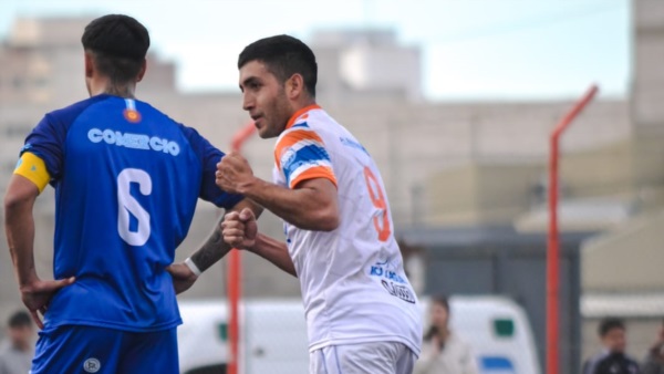 Por el gol de Rodrigo Ferreyra, Moreno le ganó al CEC. Foto: Irina Verdié - Prensa Moreno.