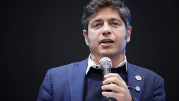 "Es un Gobierno que no escucha. Hay que defender la soberanía, no pueden estar rematando el país".