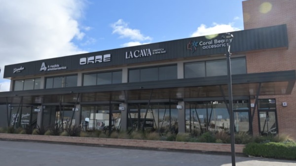 Los locales damnificados son el primero y el último | fotografía Sergio Esparza | Jornada