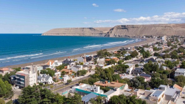 Hay un precio base de $260.000 por metro cuadrado.
