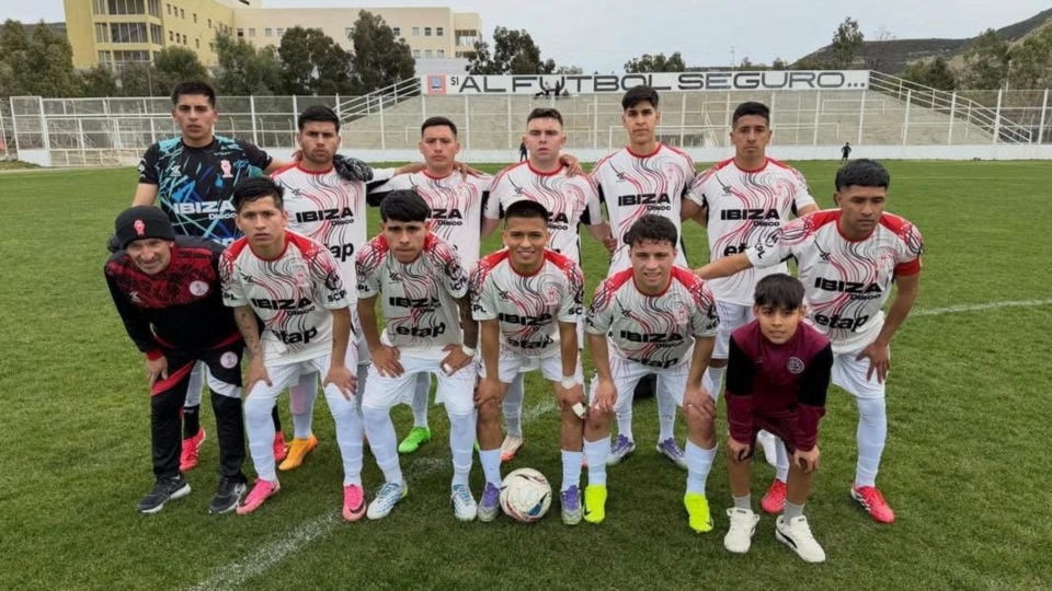 Foto: Huracán de Comodoro Rivadavia. 