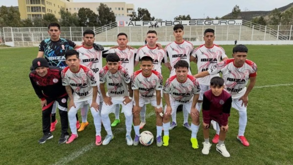 Foto: Huracán de Comodoro Rivadavia. 