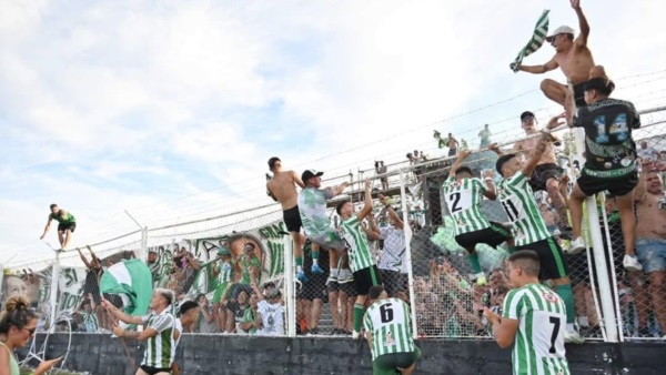 Germinal asciende al Federal A. En Bahía Blanca.