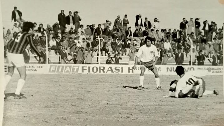 Victoria ante Independiente en Trelew.