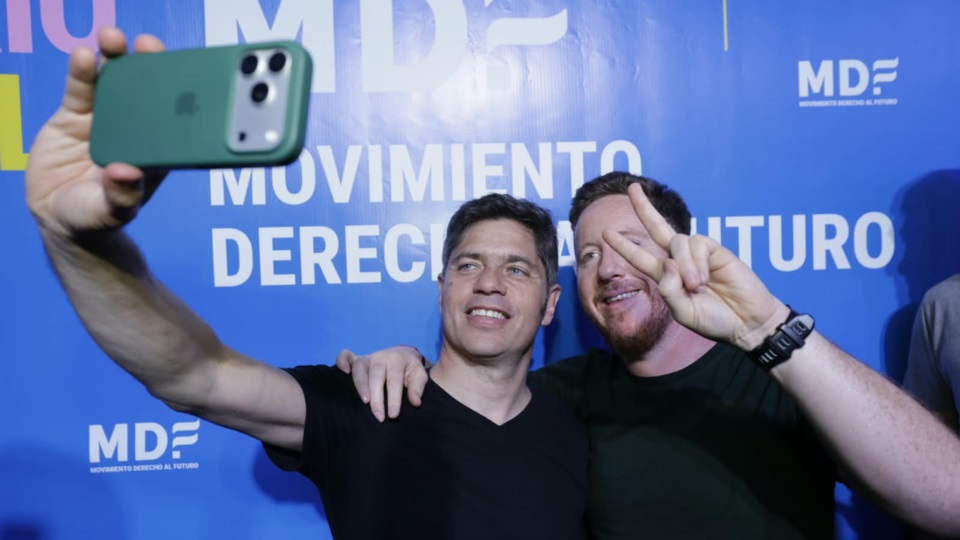 Dante Bowen con el gobernador bonaerense.