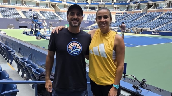 Ha sido parte de los entrenamientos de Paula Ormaechea (fue 59 del mundo).